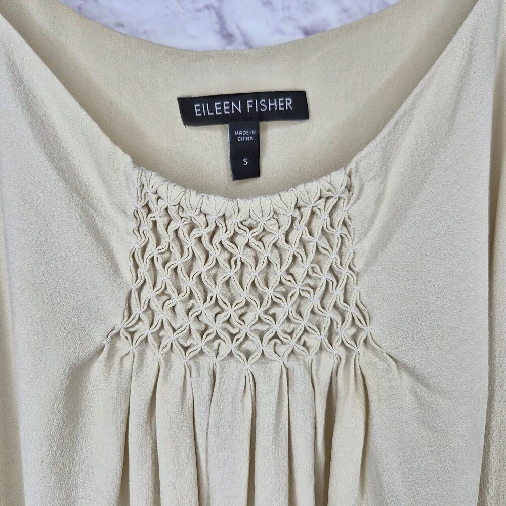 Eileen Fisher 100% Silk Smocked Cami Tank Top Small Cream Smocked R9GC-4 Lined - Picture 4 of 9
